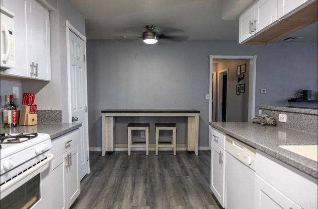 249 W Graaf Avenue, Ridgecrest, CA 93555