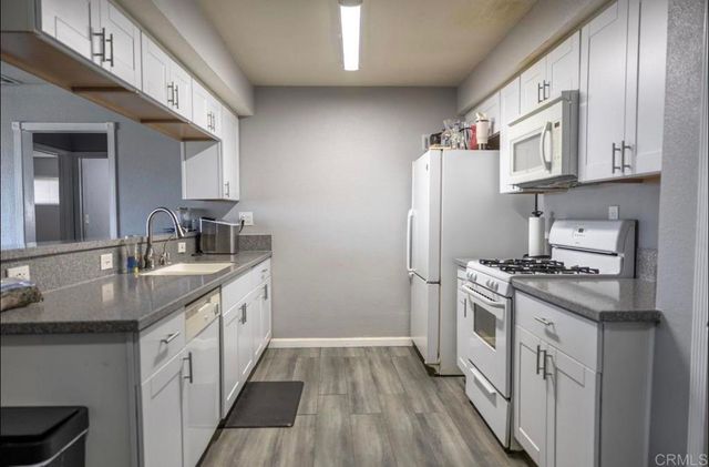 249 W Graaf Avenue, Ridgecrest, CA 93555