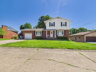 71 Simpson Drive, Huntington, WV 25705