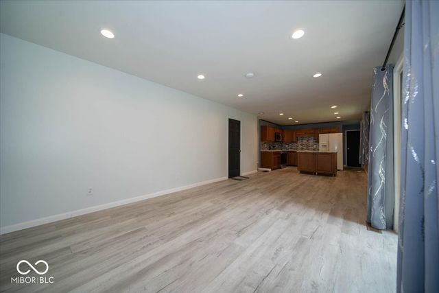 1150 E Adams Drive, Franklin, IN 46131