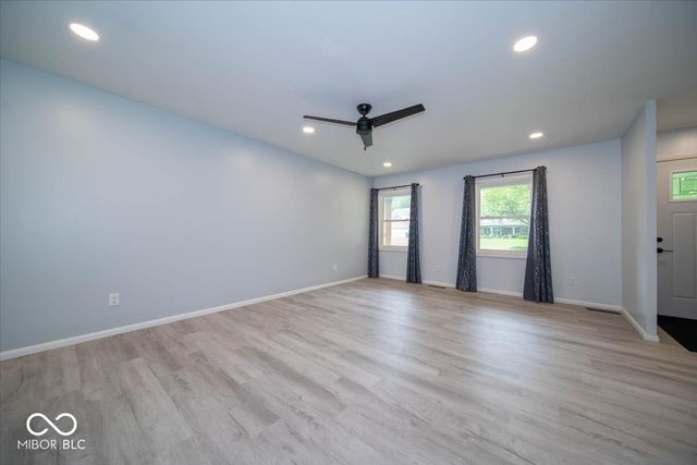 1150 E Adams Drive, Franklin, IN 46131