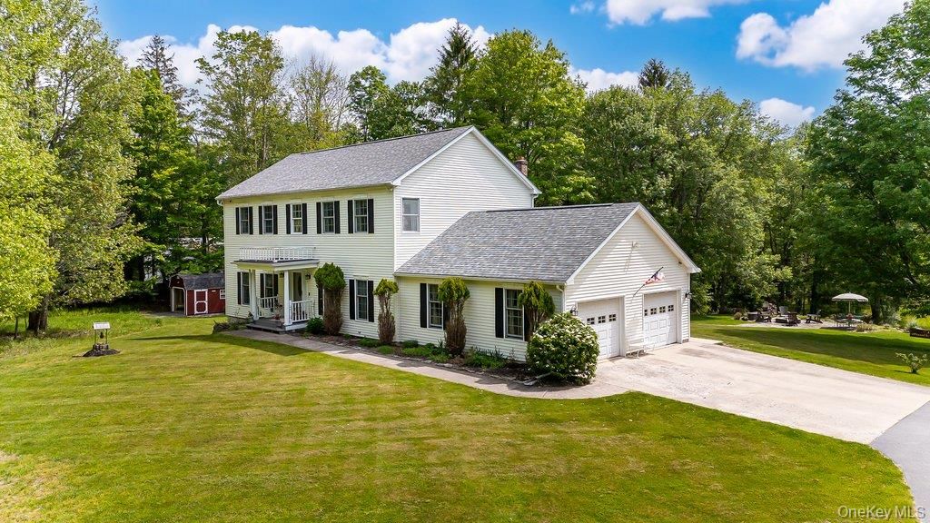 369 Grey Road, South Fallsburg, NY 12779