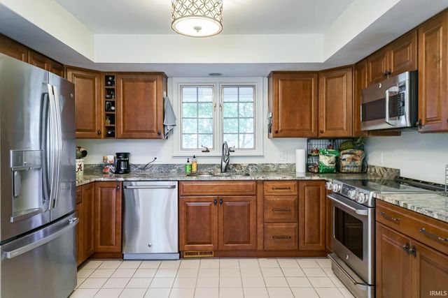 16554 Brandon Lane, Granger, IN 46530