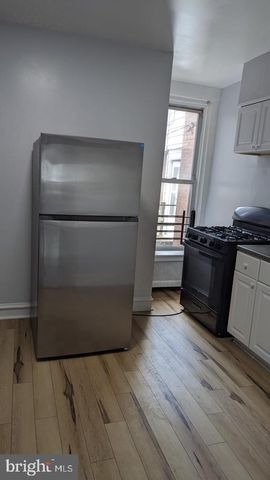 886 E SANGER ST, Philadelphia, PA 19124