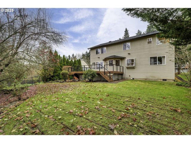 2857 Ne LORIE Dr, Hillsboro, OR 97124