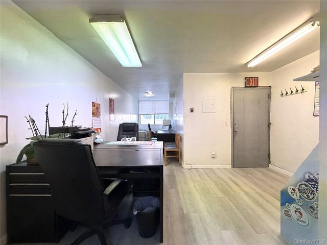 135-36 39th Avenue, Flushing, NY 11354