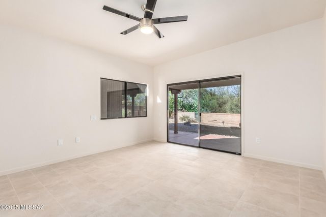 3808 S Vía Del Reyecuelo, Green Valley, AZ 85622