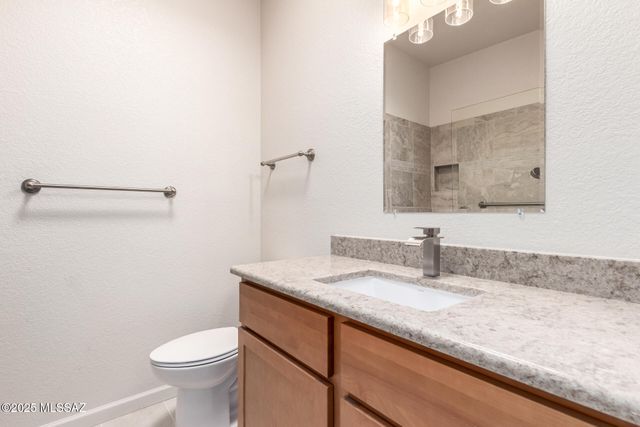 3808 S Vía Del Reyecuelo, Green Valley, AZ 85622