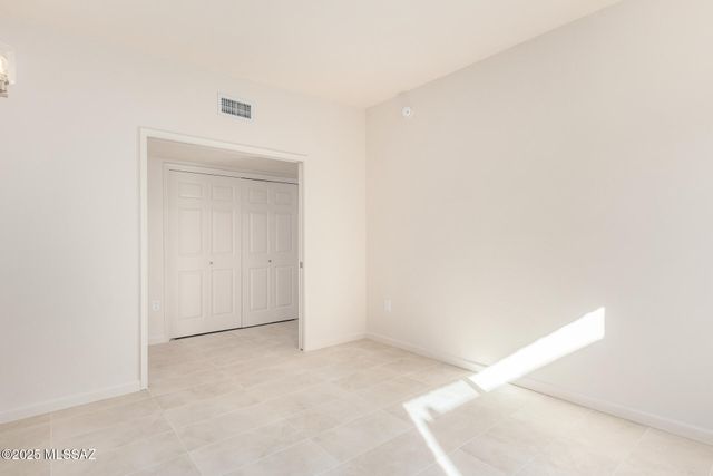 3808 S Vía Del Reyecuelo, Green Valley, AZ 85622