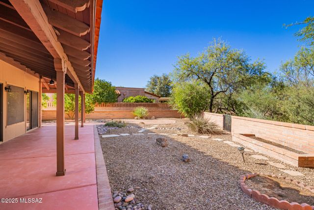 3808 S Vía Del Reyecuelo, Green Valley, AZ 85622