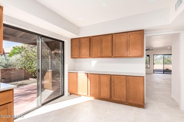 3808 S Vía Del Reyecuelo, Green Valley, AZ 85622