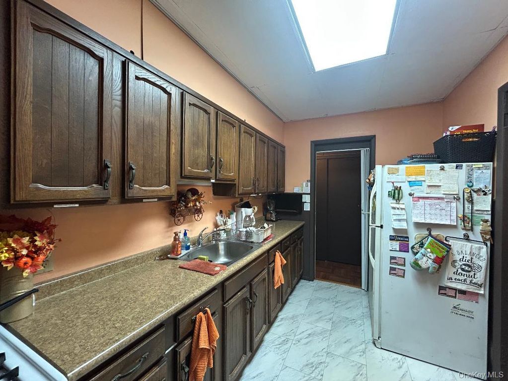 73-58 71st Street, Glendale, NY 11385 — photo 5