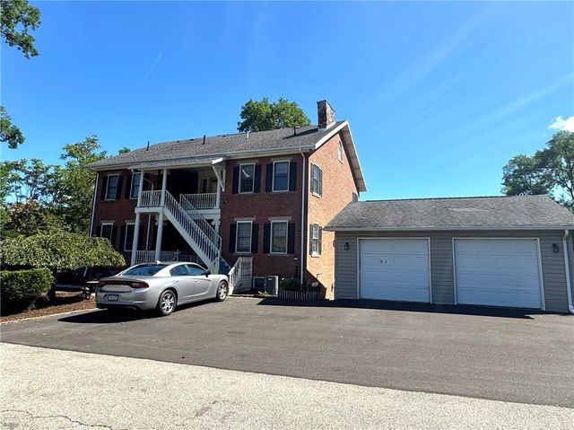 1319 Riverside Dr 300, Bridgewater, PA 15009