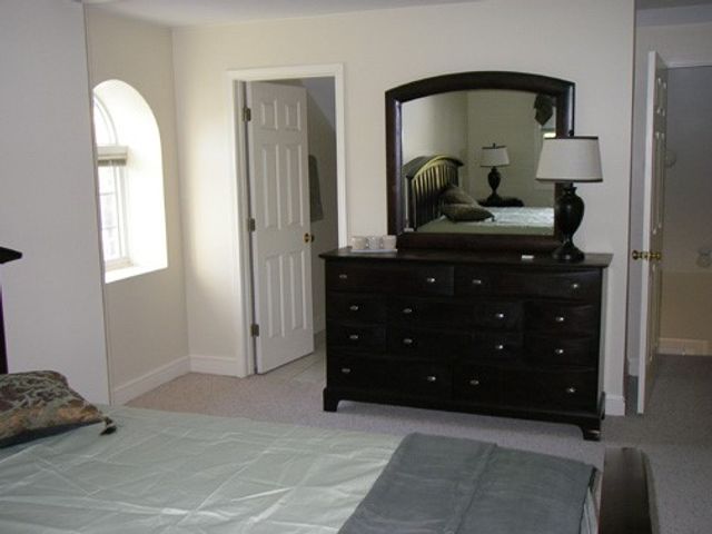 1319 Riverside Dr 300, Bridgewater, PA 15009