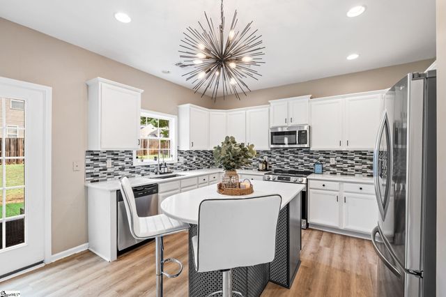 205 Tulip Tree Lane, Simpsonville, SC 29680