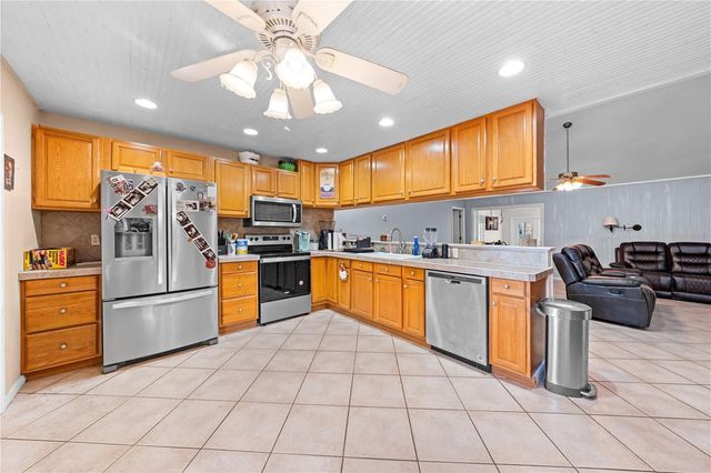 51 BRITTON STREET, Babson Park, FL 33827