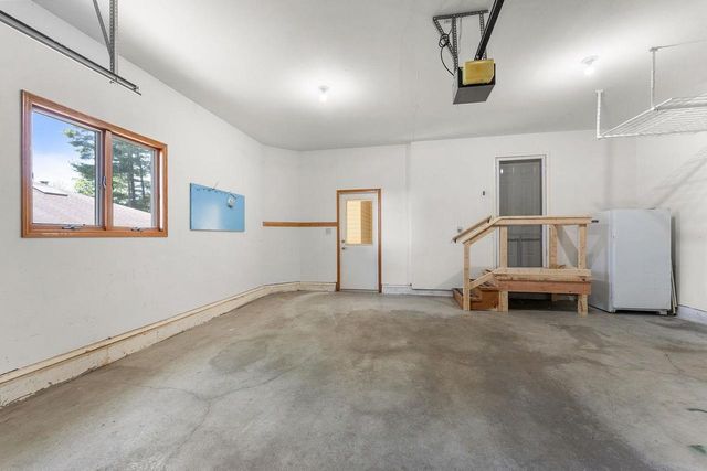 1711 Hillcrest Drive, Baraboo, WI 53913