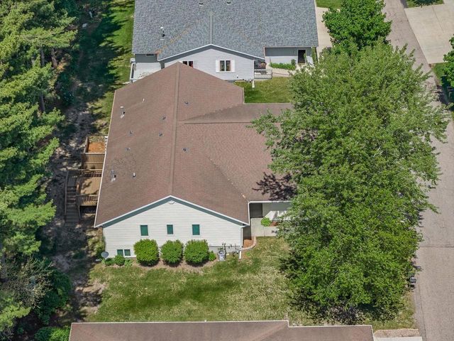 1711 Hillcrest Drive, Baraboo, WI 53913
