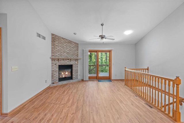 1711 Hillcrest Drive, Baraboo, WI 53913