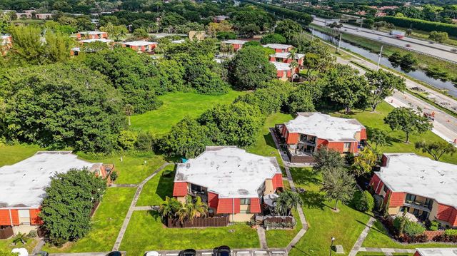 23018 Oxford Place D, Boca Raton, FL 33433