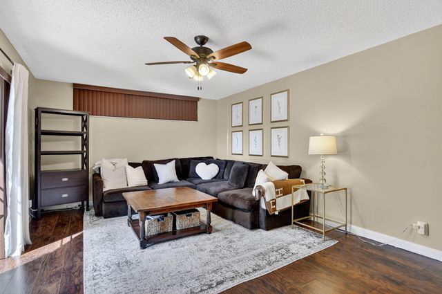 23018 Oxford Place D, Boca Raton, FL 33433