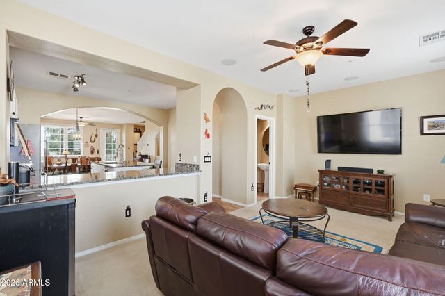 3671 E LESLIE Drive, Gilbert, AZ 85296