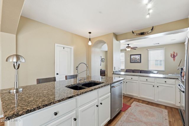 3671 E LESLIE Drive, Gilbert, AZ 85296