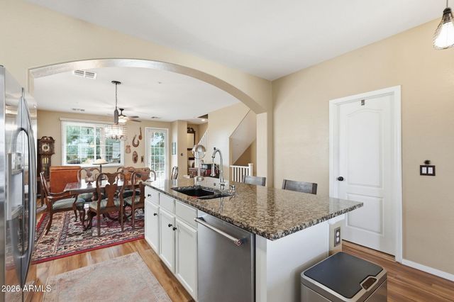 3671 E LESLIE Drive, Gilbert, AZ 85296