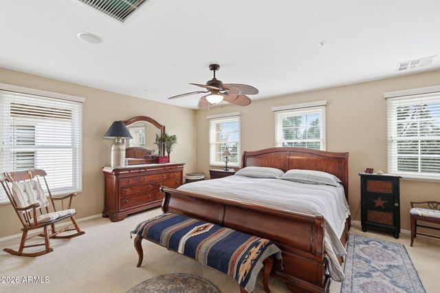 3671 E LESLIE Drive, Gilbert, AZ 85296