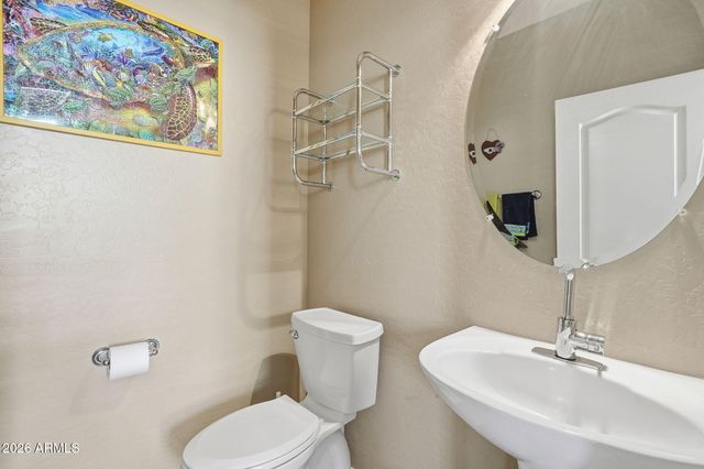 3671 E LESLIE Drive, Gilbert, AZ 85296