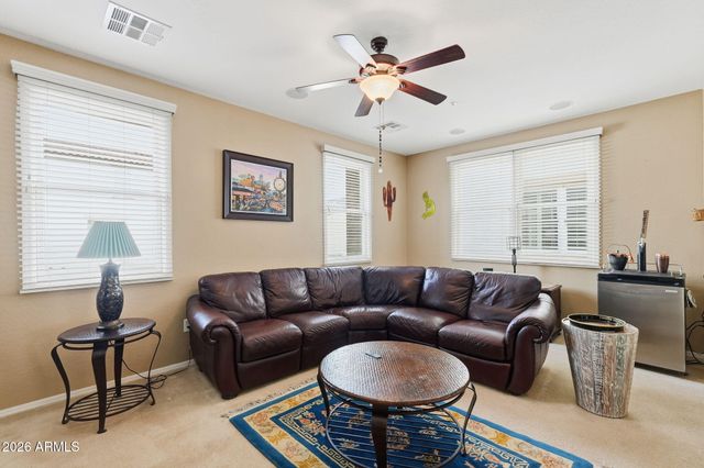 3671 E LESLIE Drive, Gilbert, AZ 85296