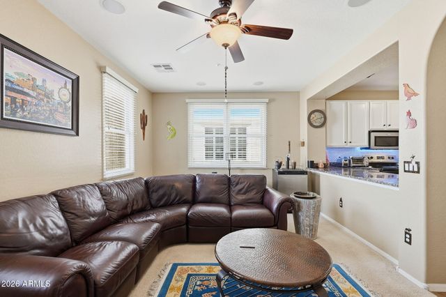 3671 E LESLIE Drive, Gilbert, AZ 85296