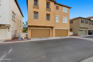 3671 E LESLIE Drive, Gilbert, AZ 85296