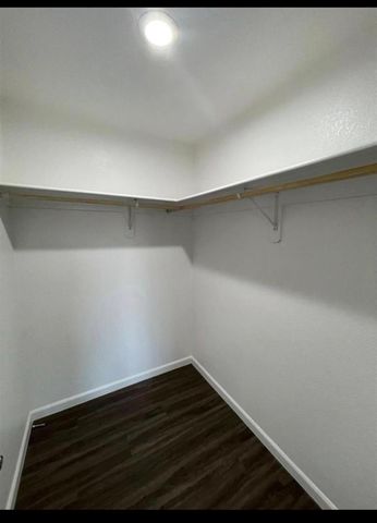 531 Jason Dr, Turlock, CA 95380