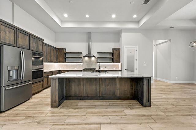 1121 Covered Bridge DR, Driftwood, TX 78619