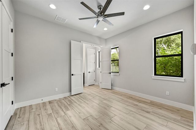1121 Covered Bridge DR, Driftwood, TX 78619