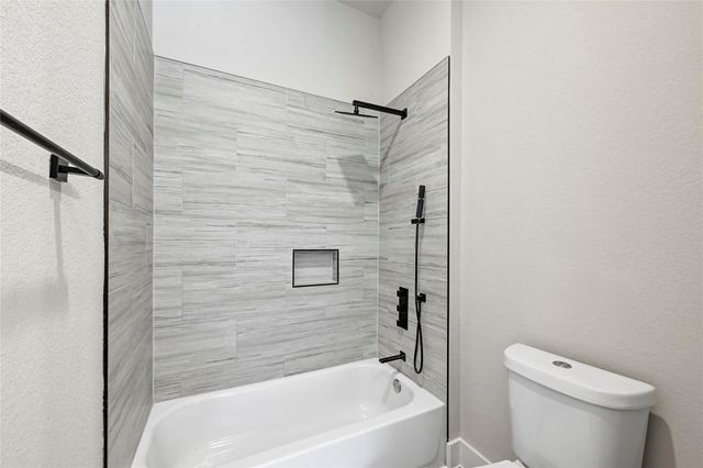 1121 Covered Bridge DR, Driftwood, TX 78619