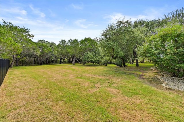 1121 Covered Bridge DR, Driftwood, TX 78619