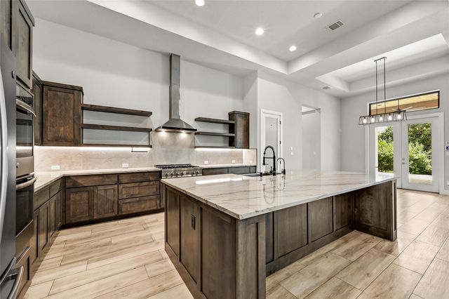 1121 Covered Bridge DR, Driftwood, TX 78619