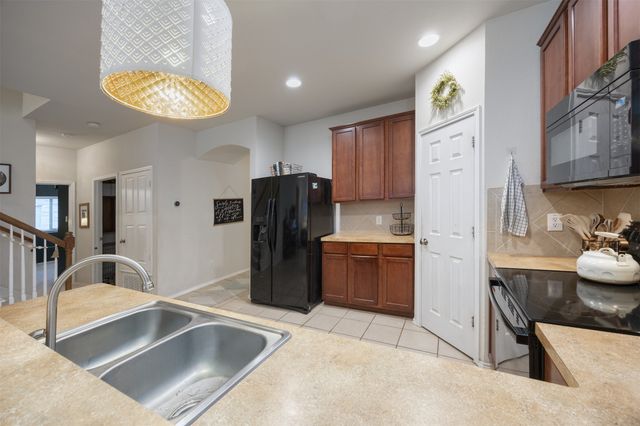 211 Fisherman Trail, Melissa, TX 75454
