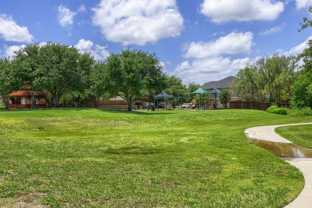 211 Fisherman Trail, Melissa, TX 75454