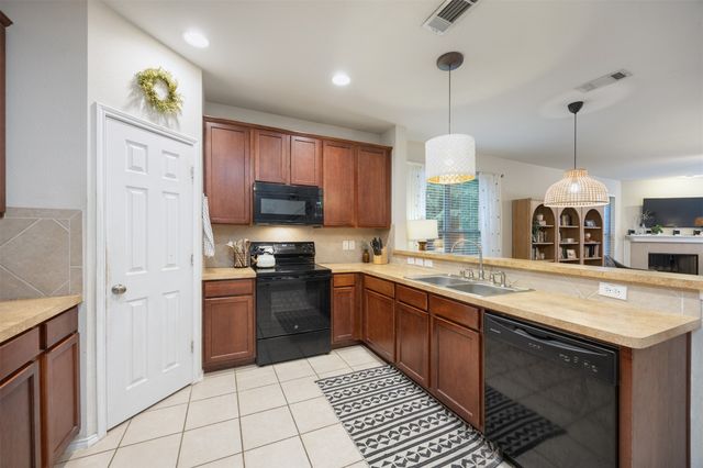 211 Fisherman Trail, Melissa, TX 75454