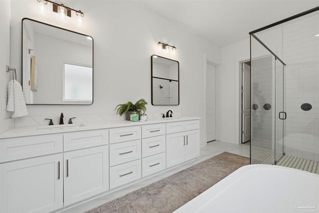 908 E Yonge St, Pensacola, FL 32503