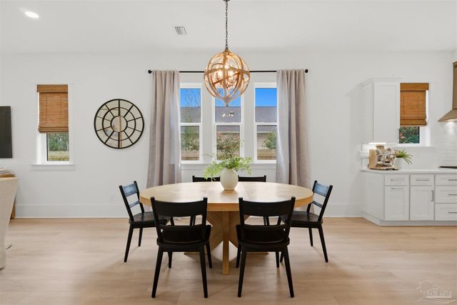 908 E Yonge St, Pensacola, FL 32503