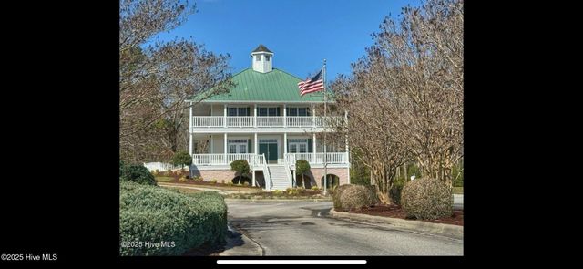 64 Meadow Lane, Arapahoe, NC 28510