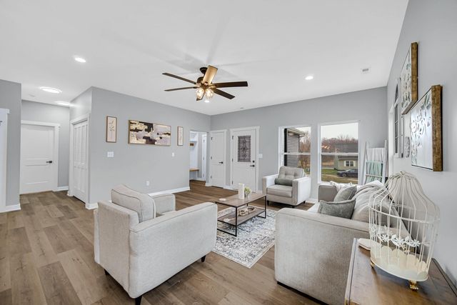 3933 Riverdale Avenue, Lake Station, IN 46405