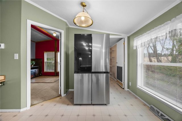 31 Picture Book Park, West Bloomfield, NY 14585