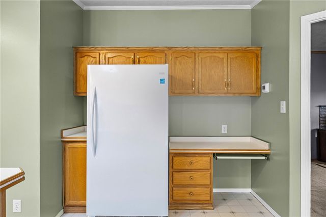 31 Picture Book Park, West Bloomfield, NY 14585