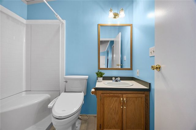 31 Picture Book Park, West Bloomfield, NY 14585