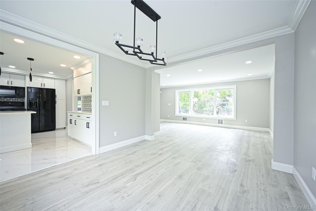 13-15 143rd Street, Whitestone, NY 11357 — photo 3
